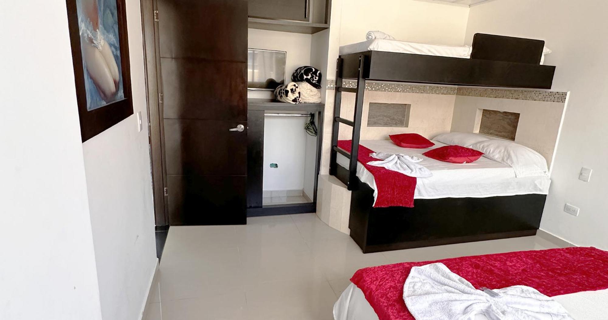 Hotel California Air Carepa Екстериор снимка