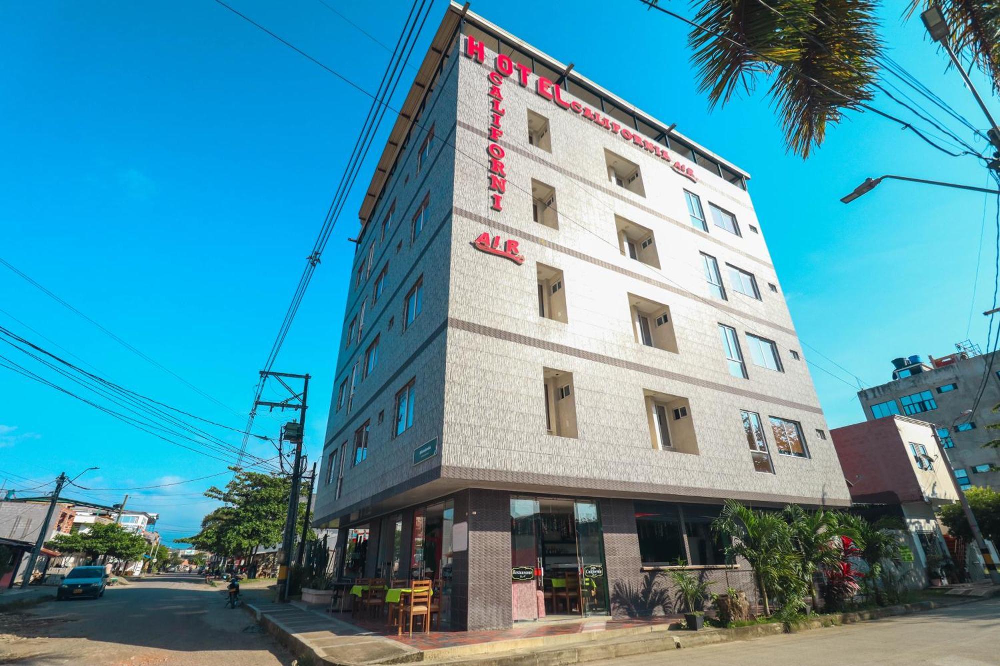 Hotel California Air Carepa Екстериор снимка